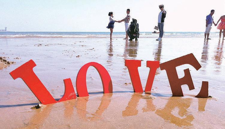 More and more new couples to have a sweet encounter with Qingdao