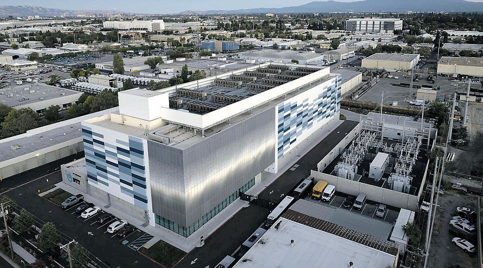 Data centers' water use at issue