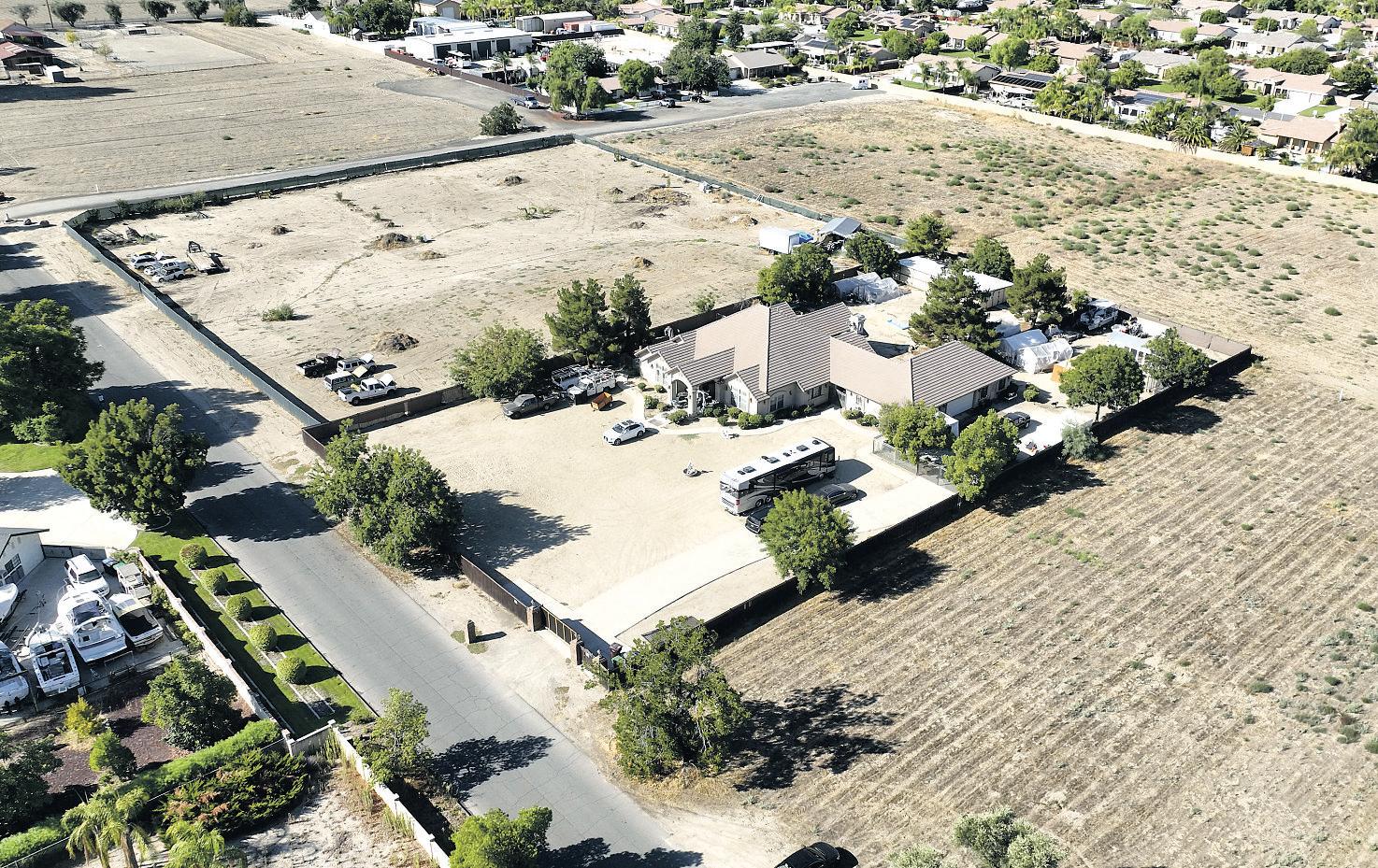 Group's ties to dead boy, 2 missing men are investigated