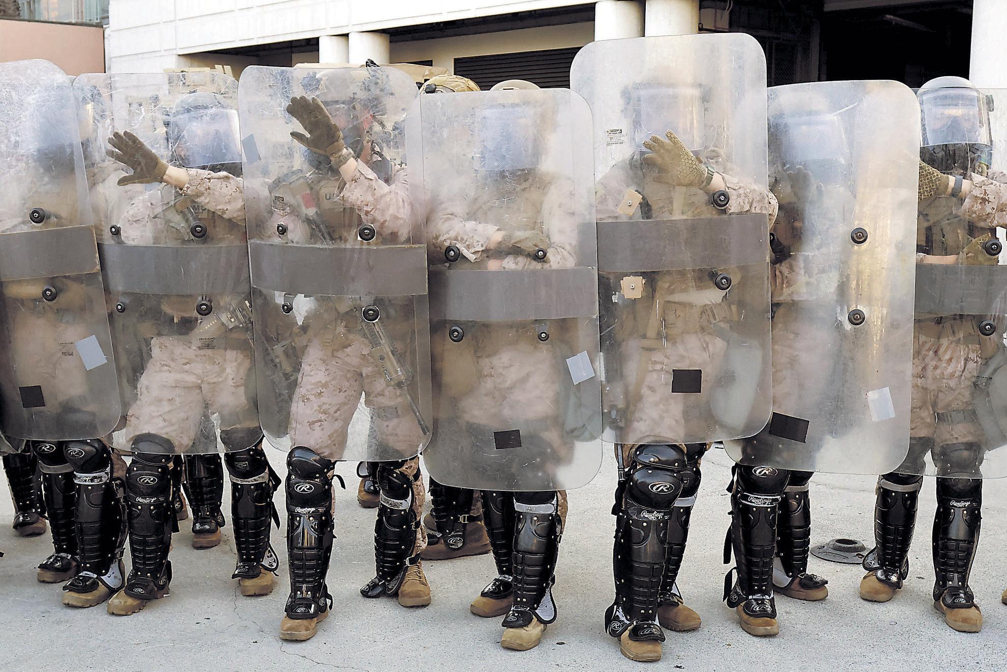 Trump's 'war' talk escalates legal battle