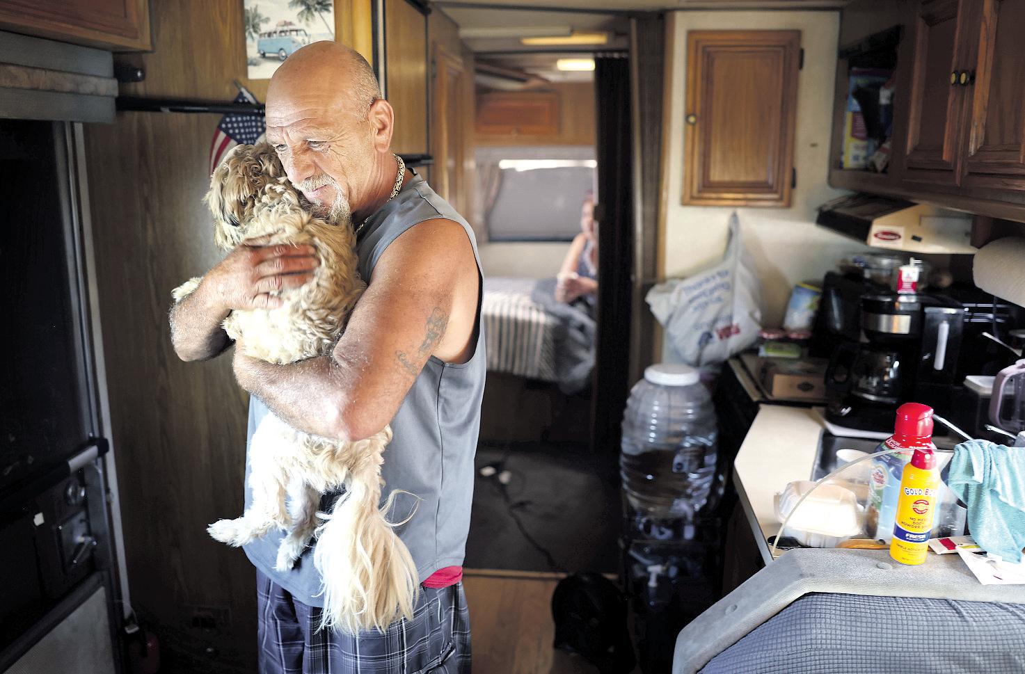An L.A. neighborhood draws a hard line over this RV park