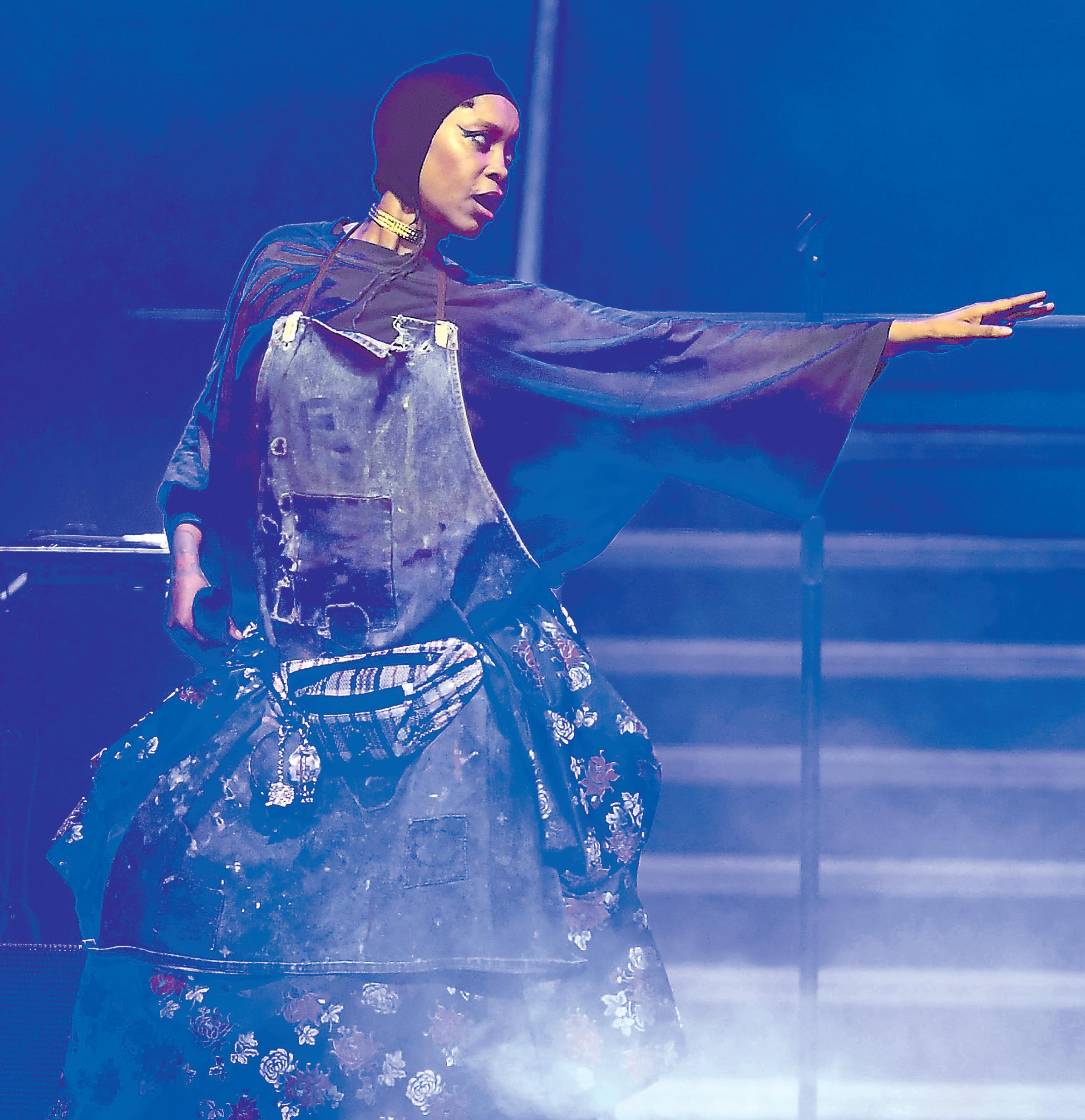 For Badu, 'Mama's Gun' still loaded with lessons