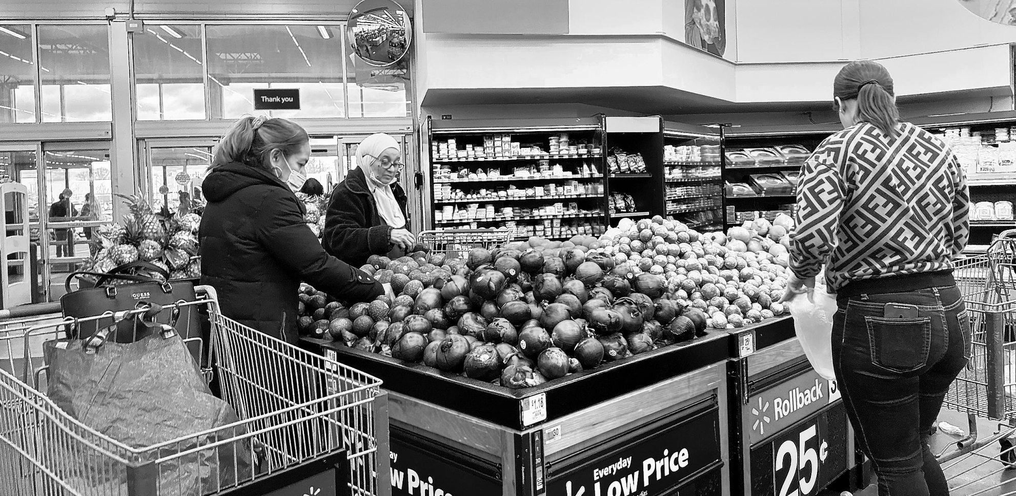 Walmart says it's removing artificial dyes from store brands