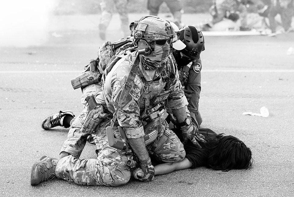 Illinois leaders file suit to block deployment of National Guard