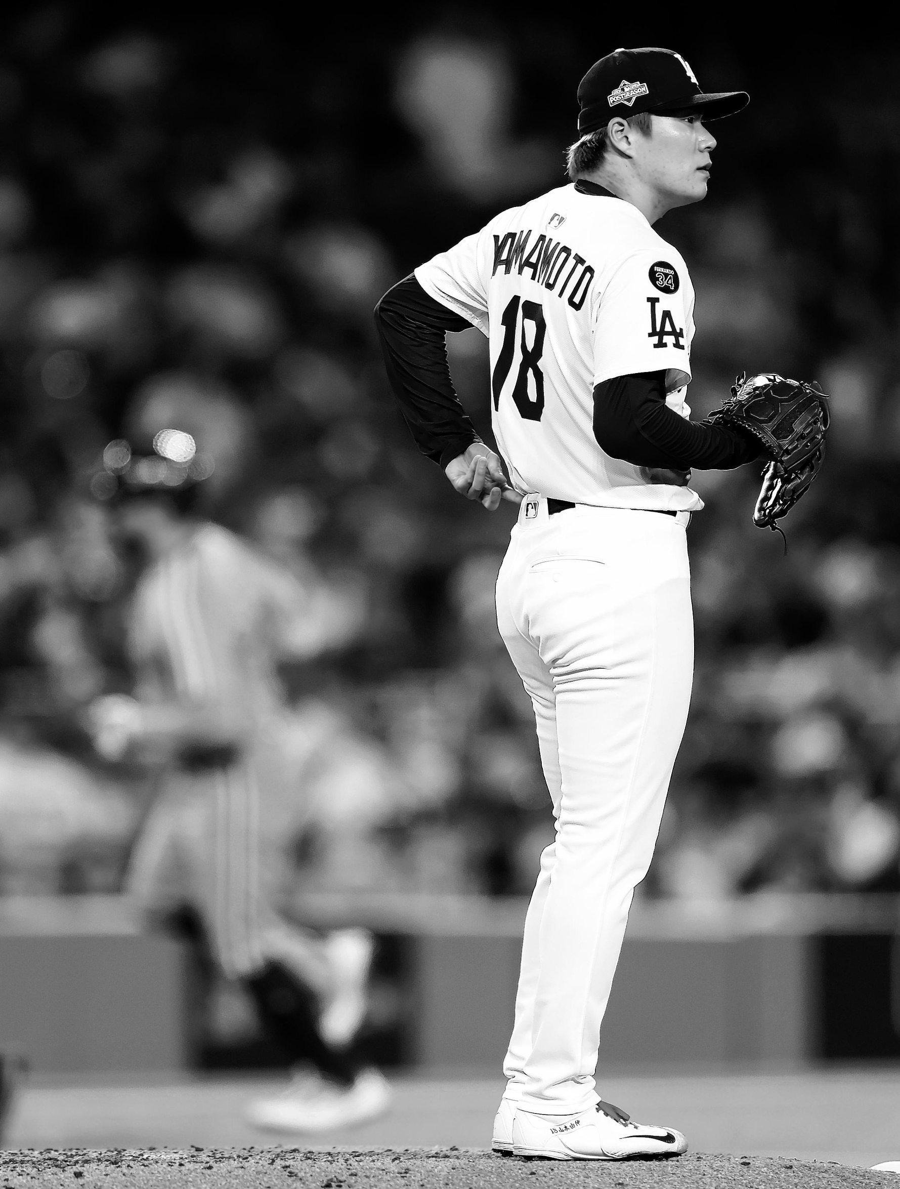 Dodgers quickly let Game 3 sail away
