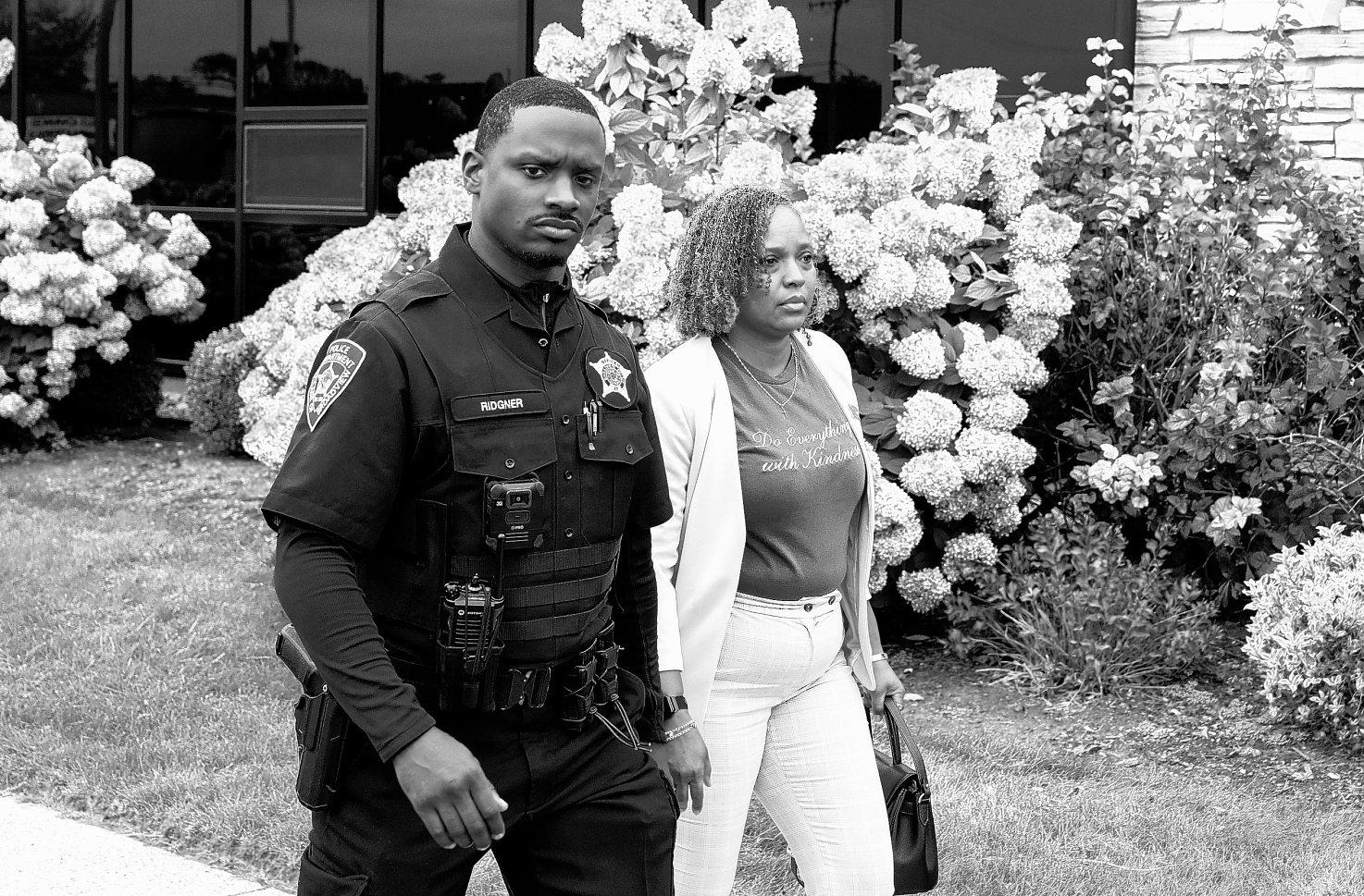 Mayor of suburb in Illinois sees no need to send troops