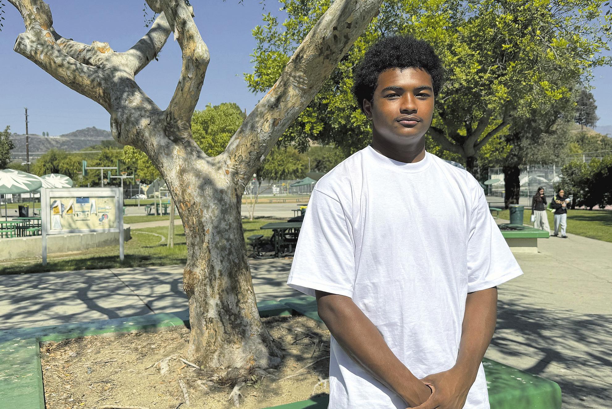 After giving football a chance, Busano blossoms at Eagle Rock