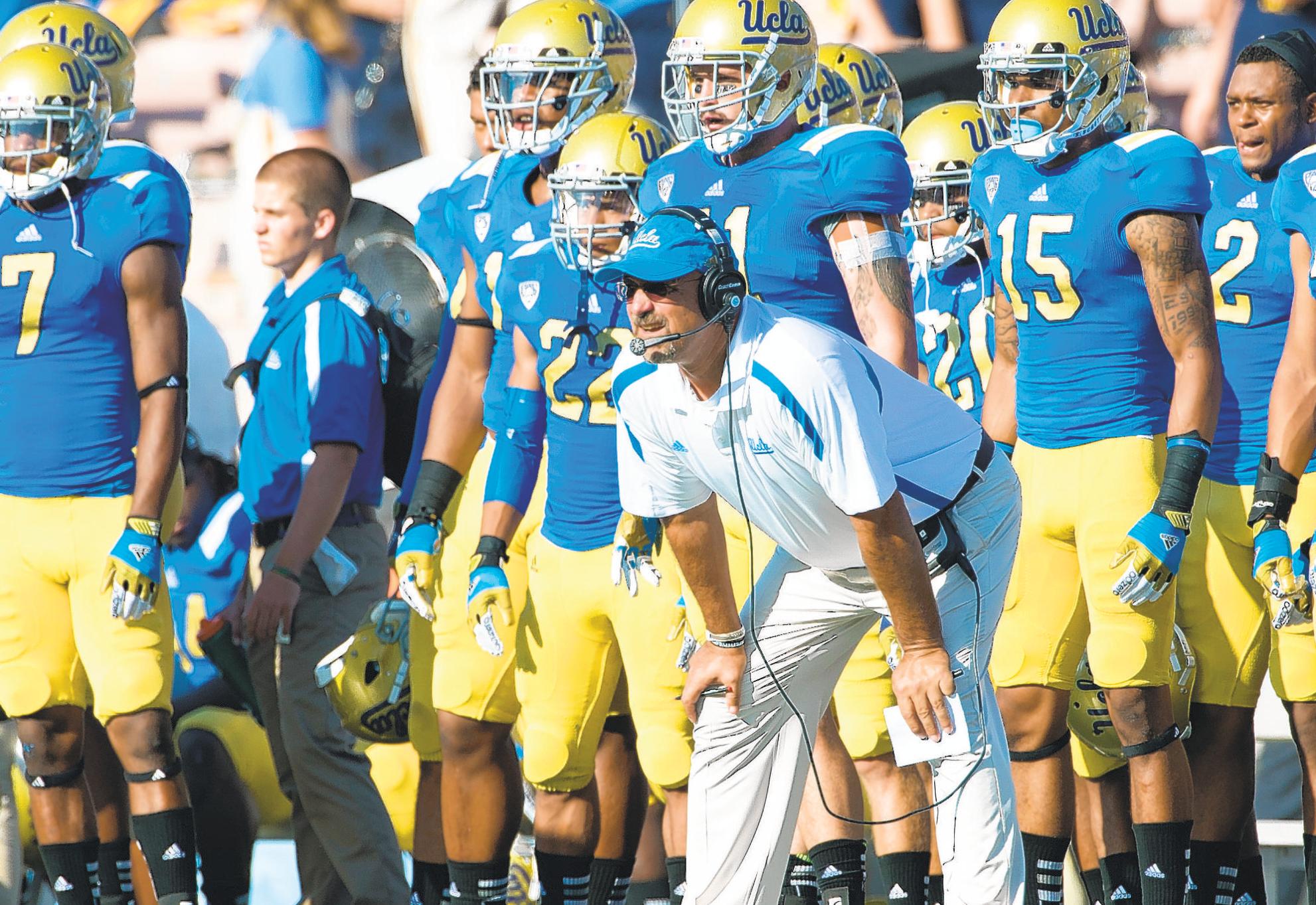 Teaming up to jump-start UCLA's offense