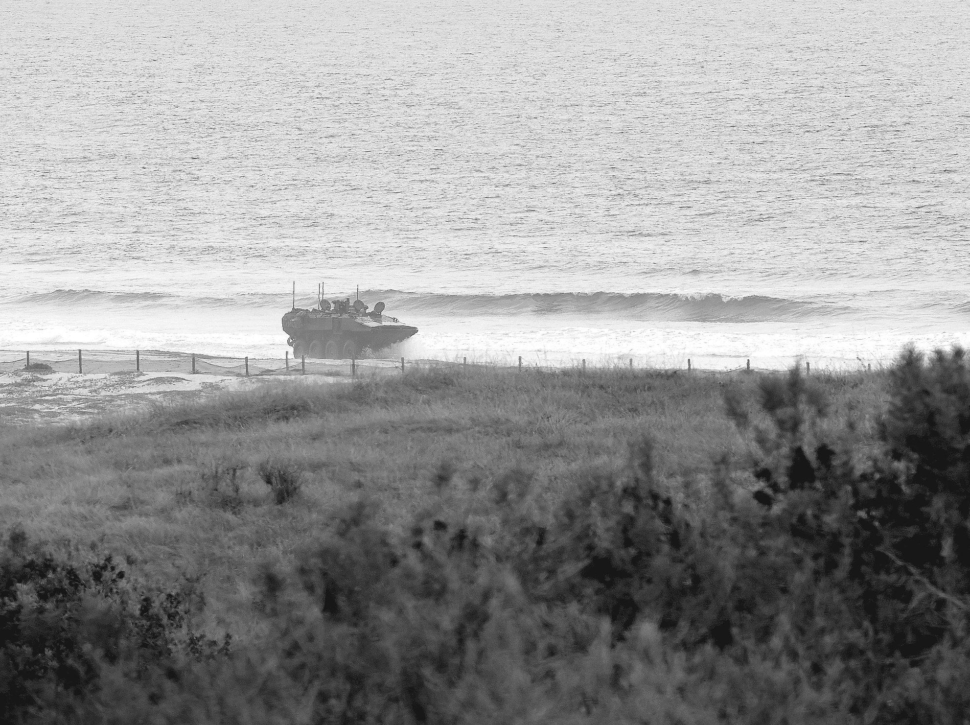 Freeway won't close for Marine live fire