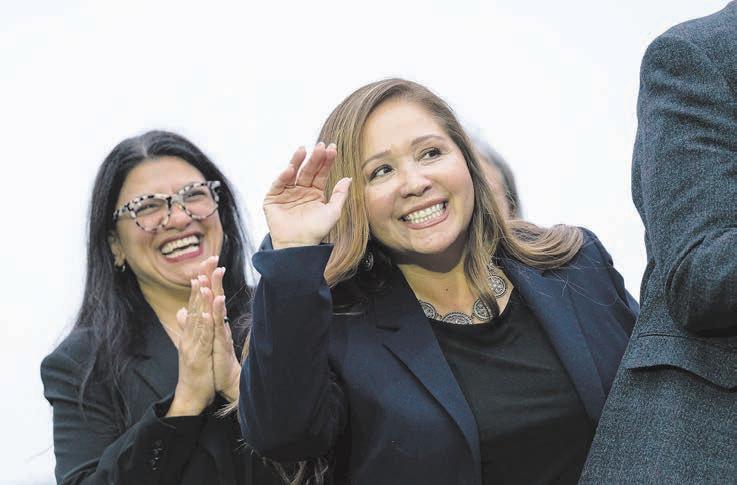 Democrats push for Arizona rep.-elect to be sworn in