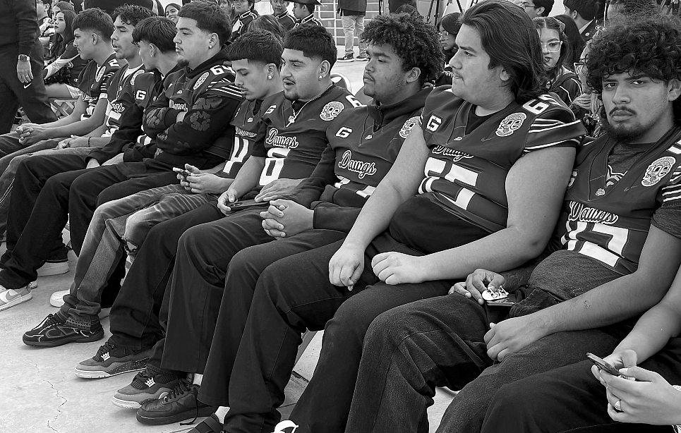 90th East L.A. Classic lifting community