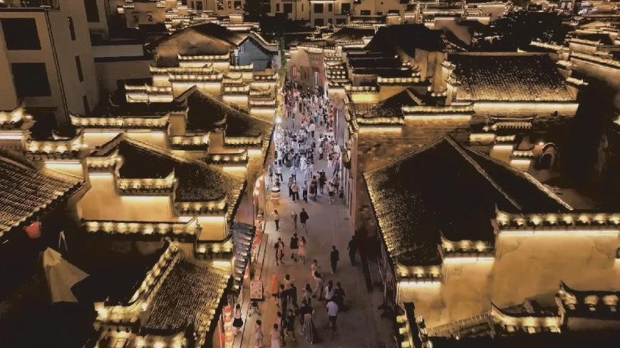 Smaller cities drive China's holiday tourism surge as cultural, commercial visits soar