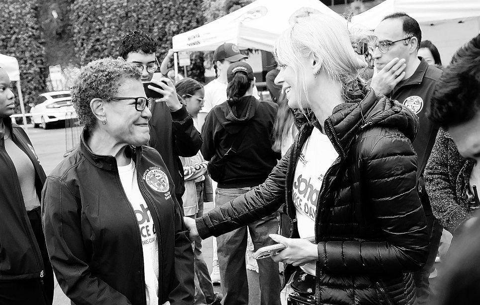 L.A. sanitation chief is stepping down