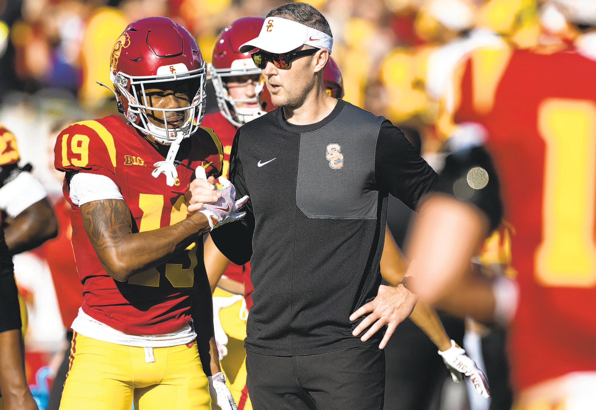 Riley is blamed over playcalling, but coaches face a balancing act