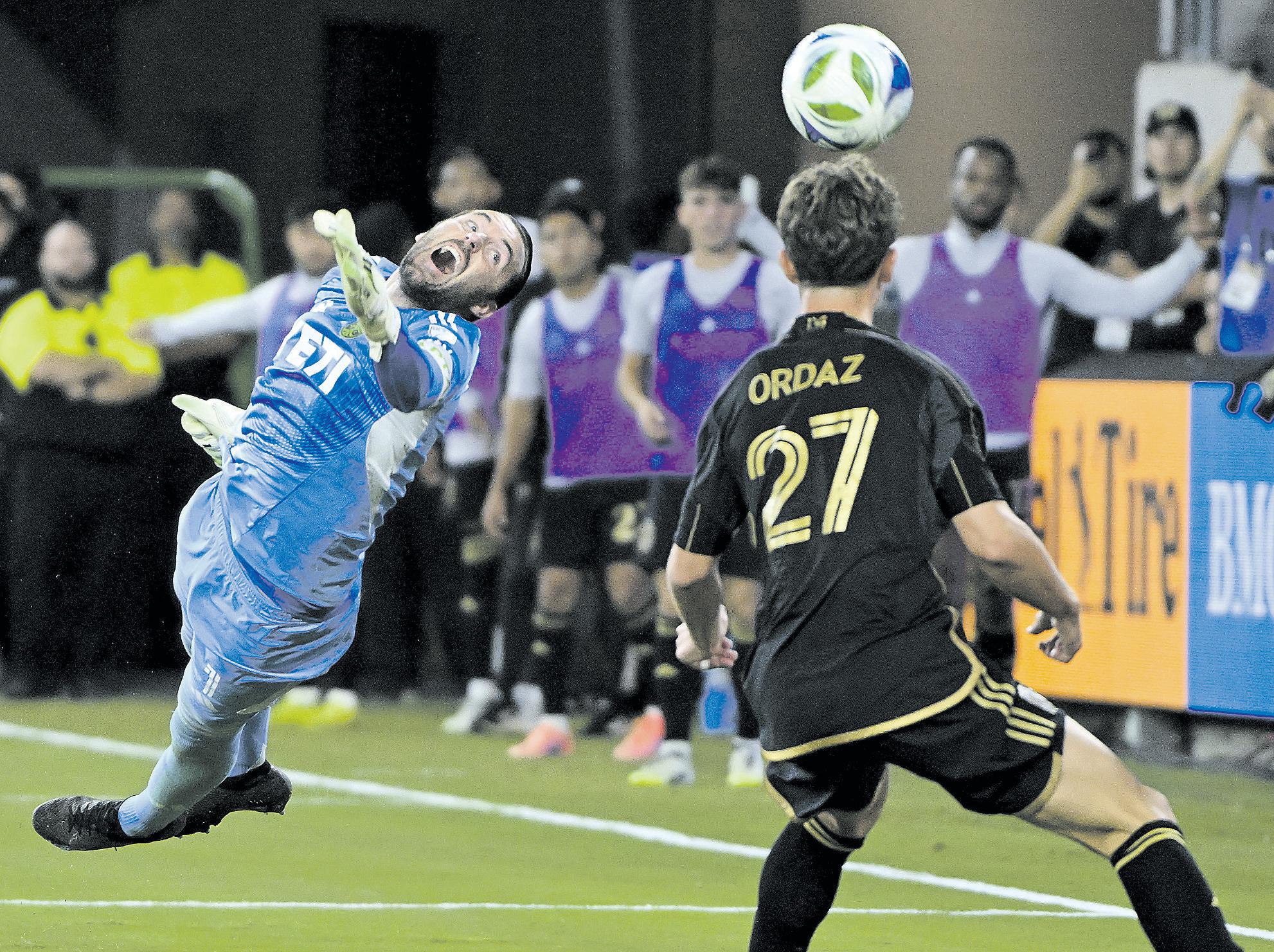 LAFC edges Austin in opener of first-round playoff series