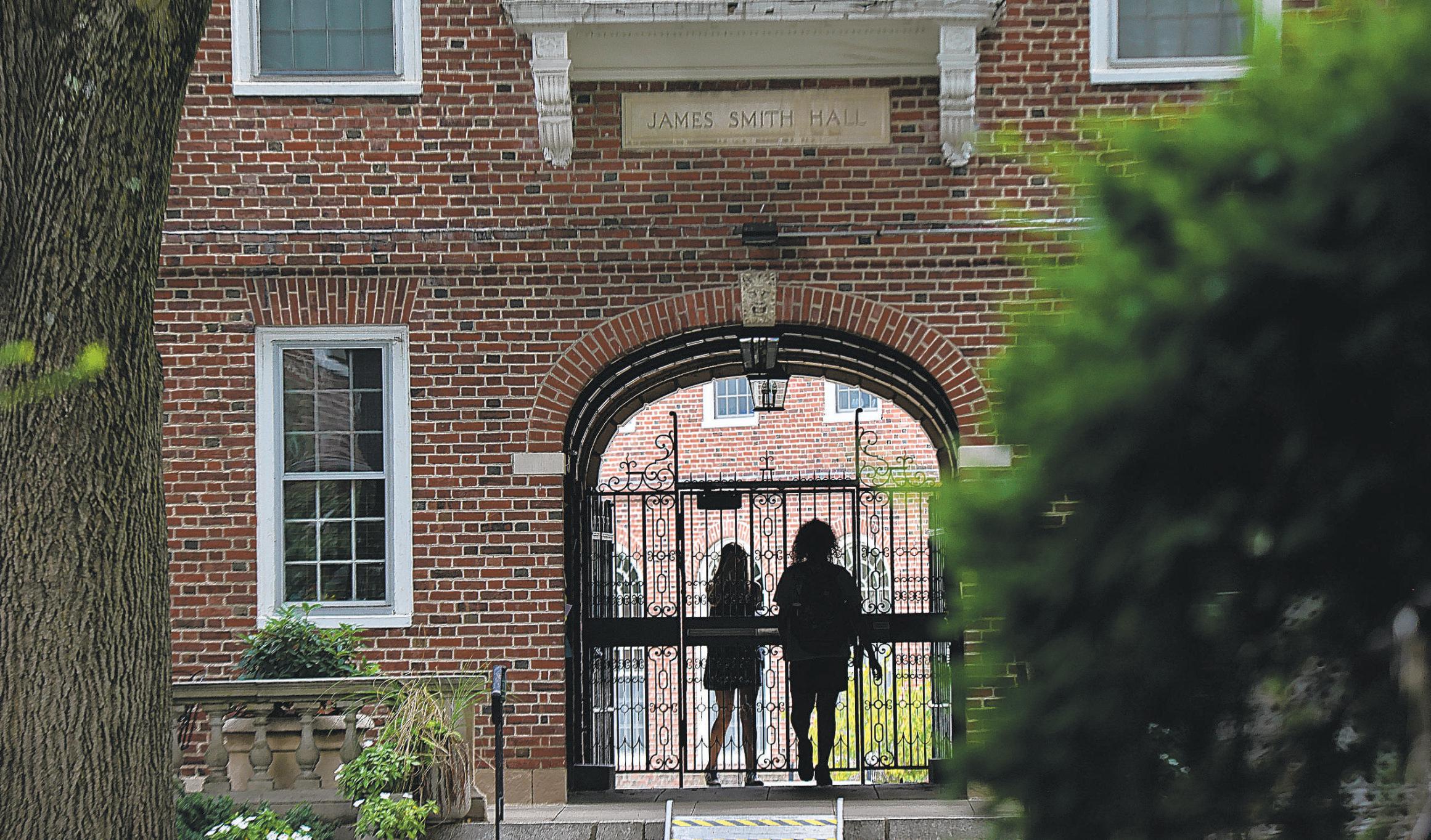 BLACK ENROLLMENT DROPS AT COLLEGES