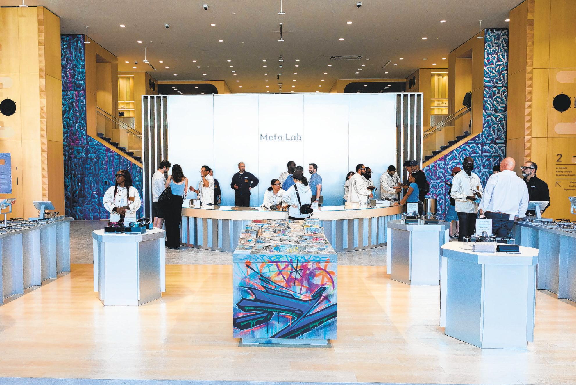 Meta opens store for wearables