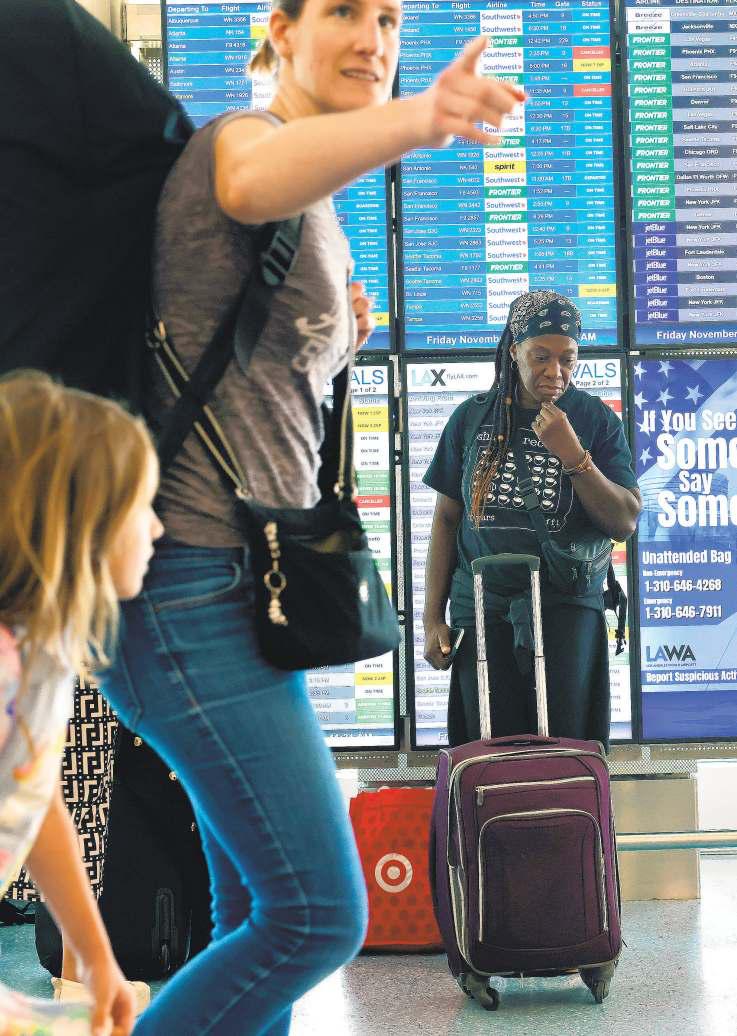 Fliers scramble as cuts begin; pain will grow