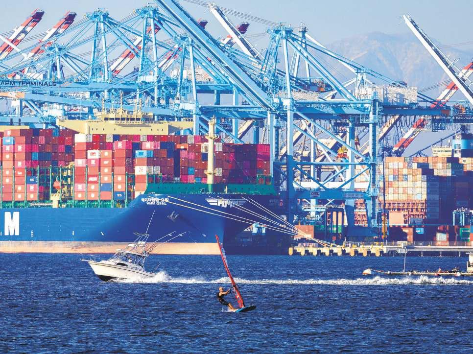 L.A. air officials approve port pollution agreement