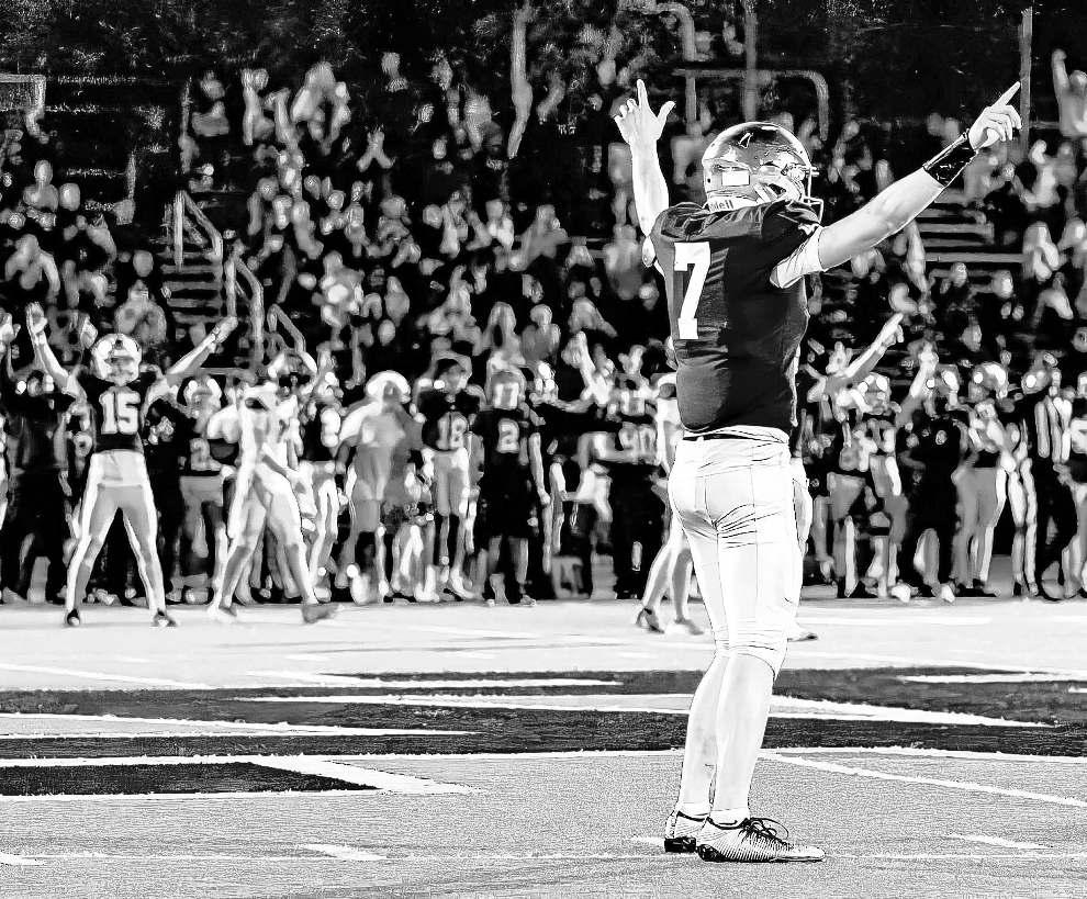 Notre Dame runs over Laguna Beach