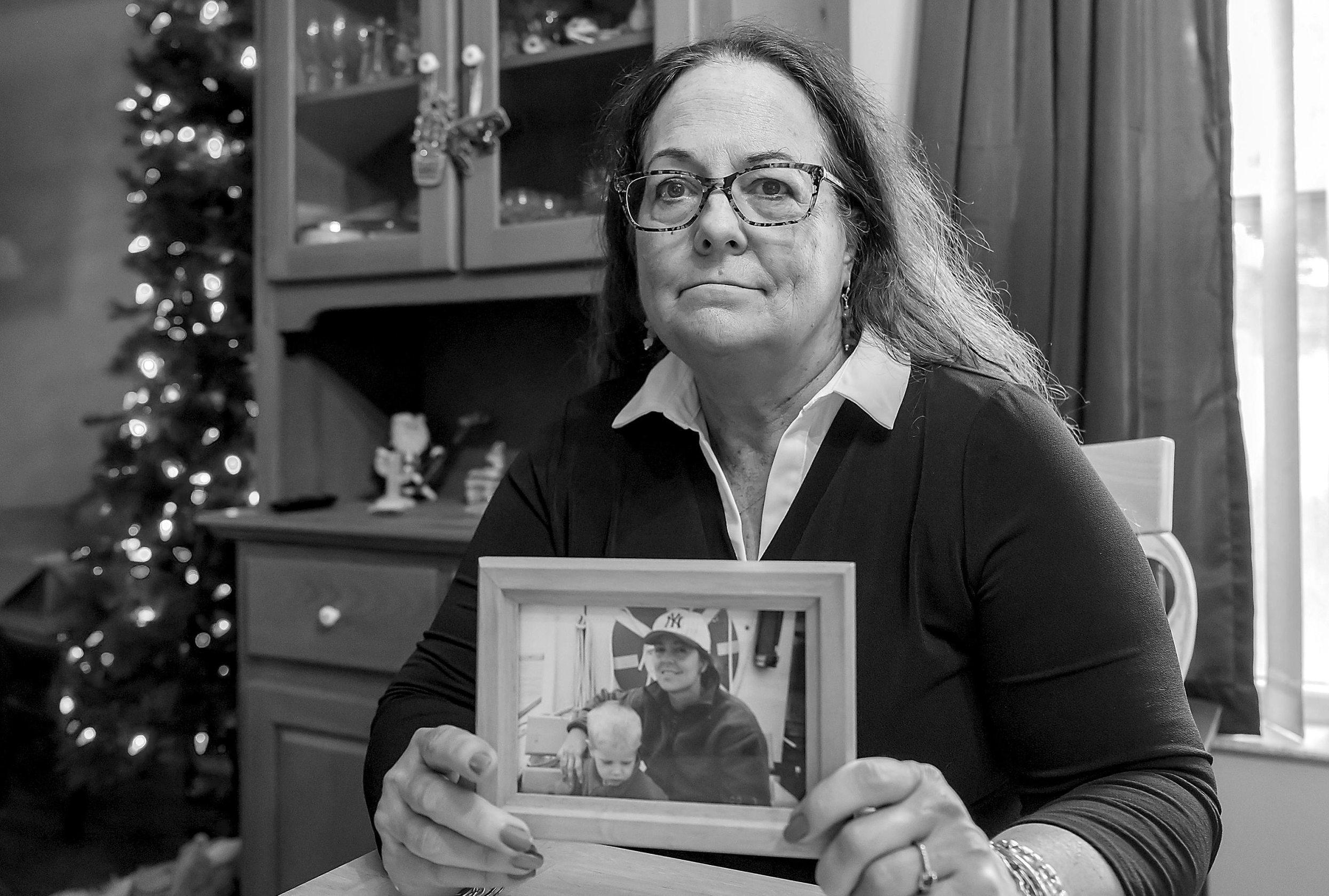 L.A. County stores ordered to stop selling kratom, 7-OH