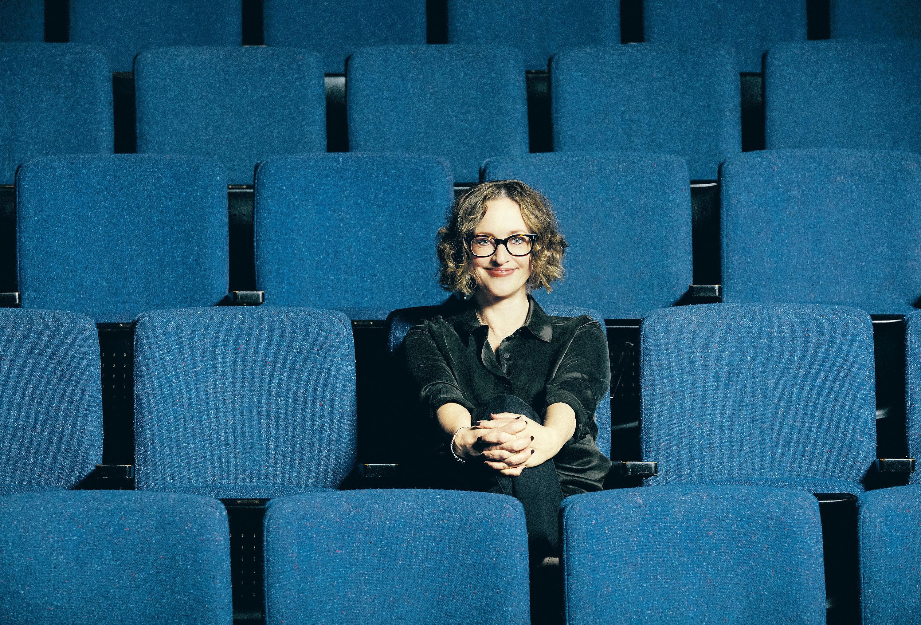 BUILDING AN ARTISTIC HOME