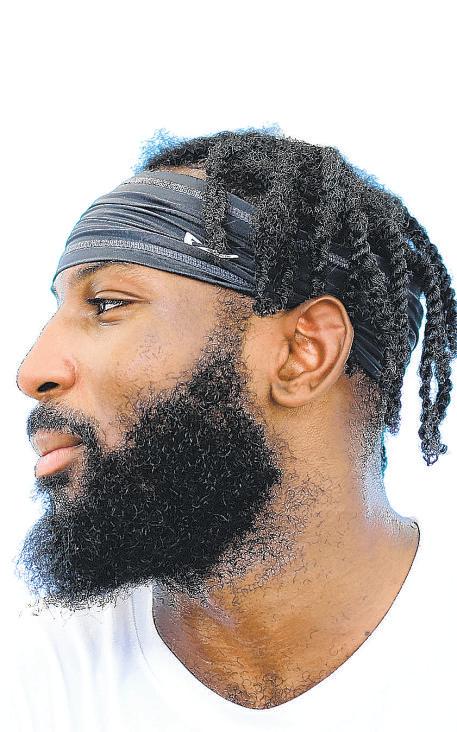 Shooting victim Boyd of Jets is breathing on his own, on the mend