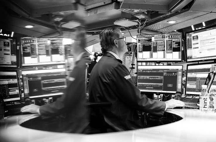 Amid uncertainty, Federal Reserve is divided on rate cut