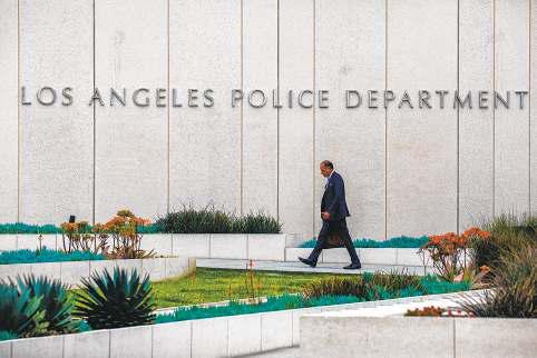 Ex-officer accused of staging a raid for crypto