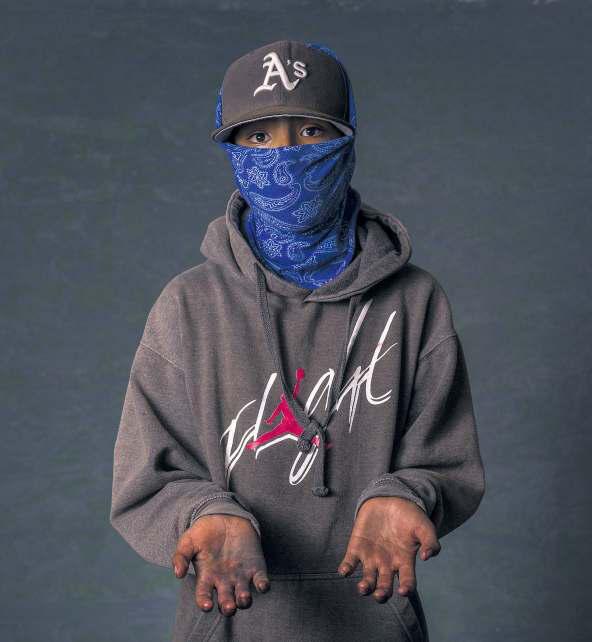 CHILDREN TOILING IN TOXIC FIELDS