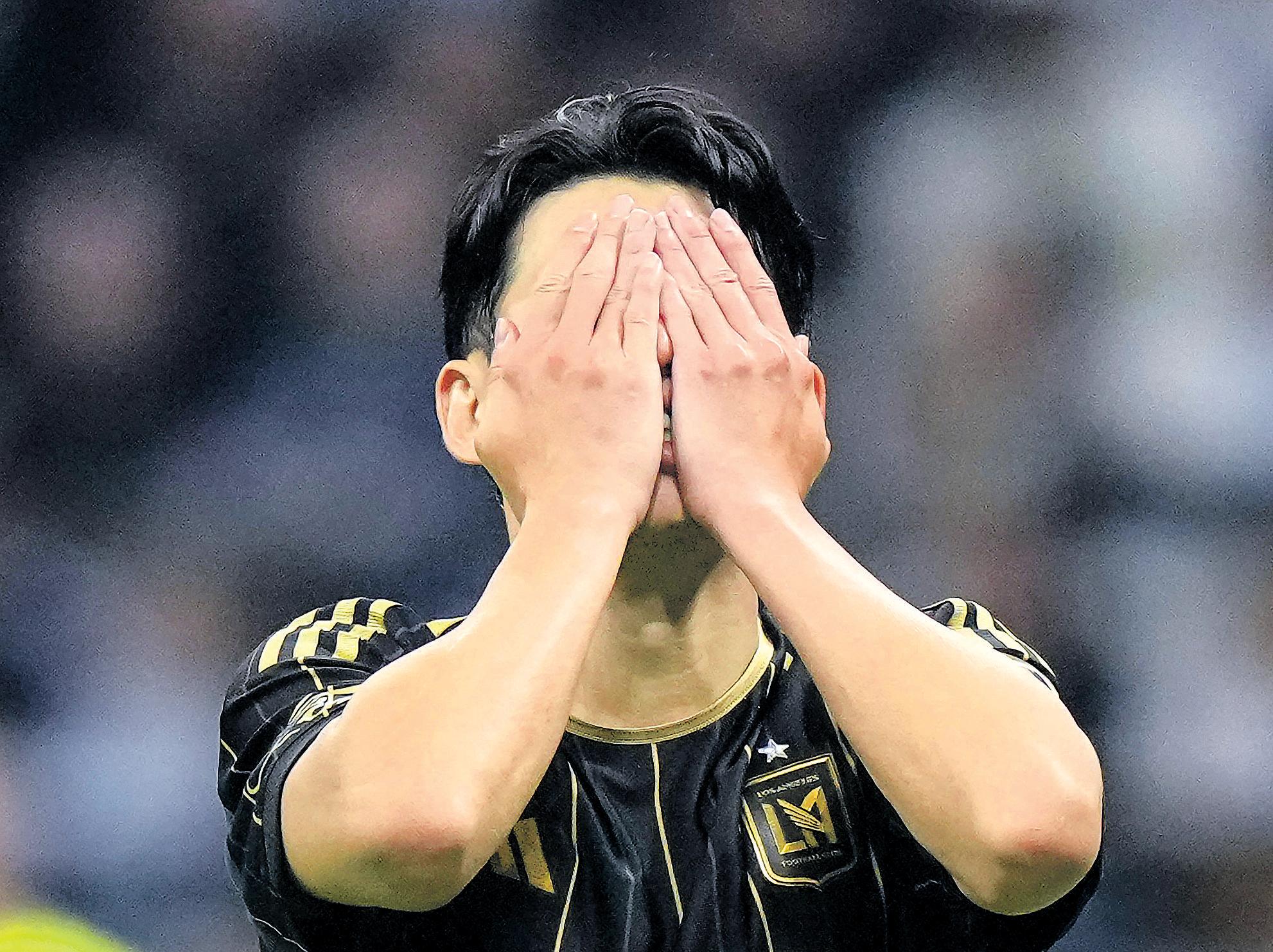 LAFC's MLS Cup bid ends in shootout loss