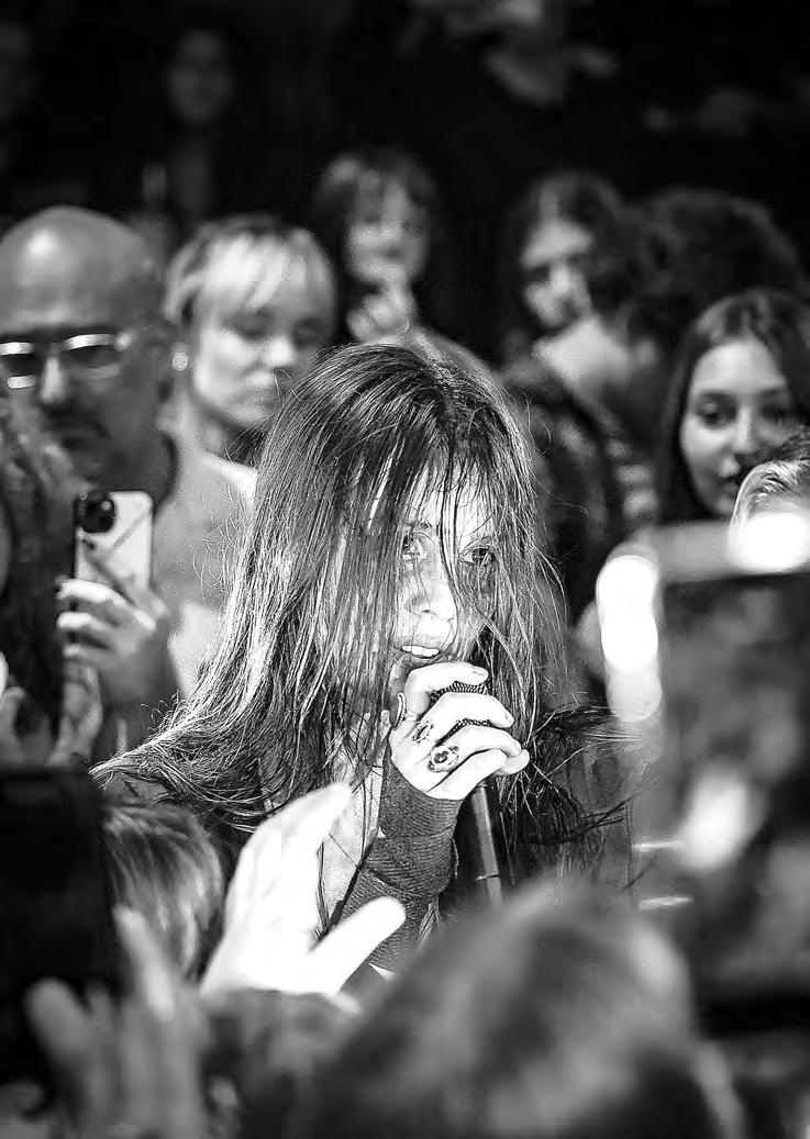 She brought the dark side to the Eras tour