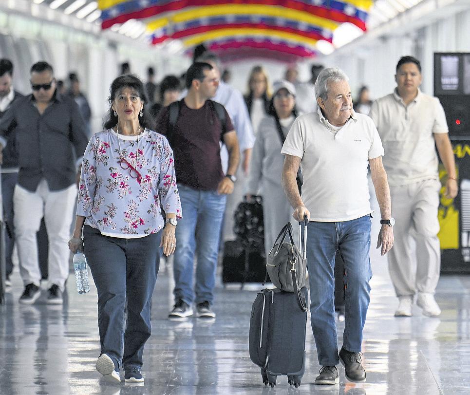 U.S. moves put Venezuela on edge