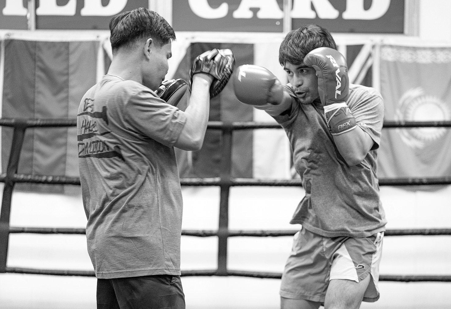 Pacquiao’s son prepares for pro debut
