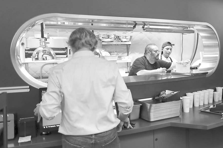 Unplugged: Tesla chef exits diner after 4 months