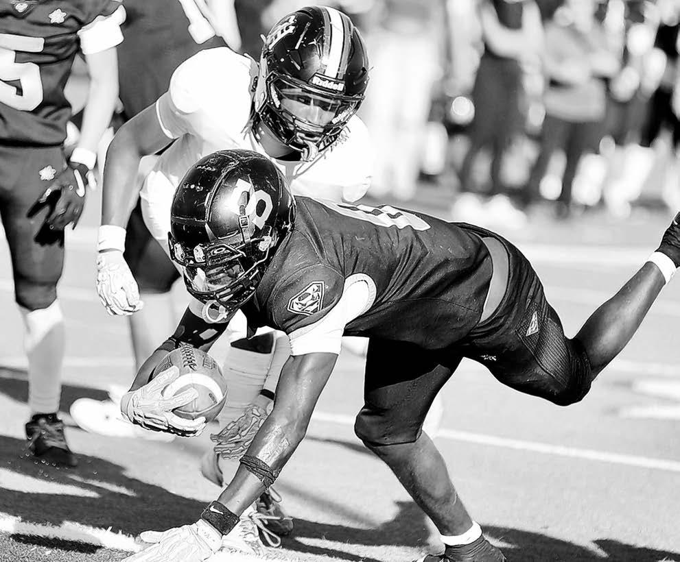 Miller leads Santee to City crown