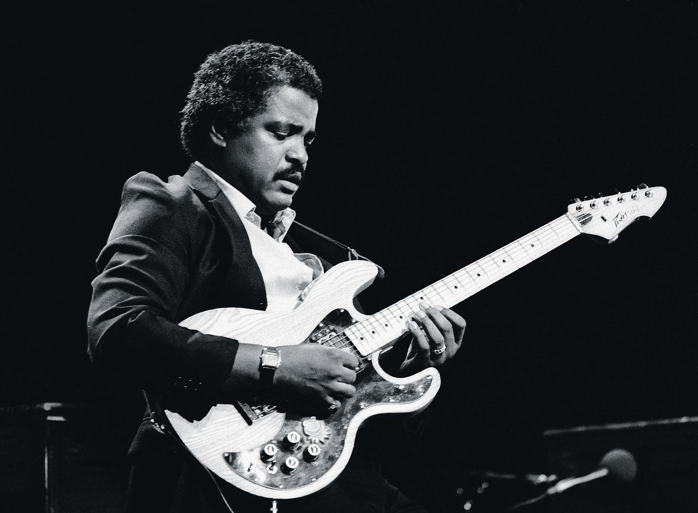 Guitarist played with Curtis Mayfield, Michael Jackson