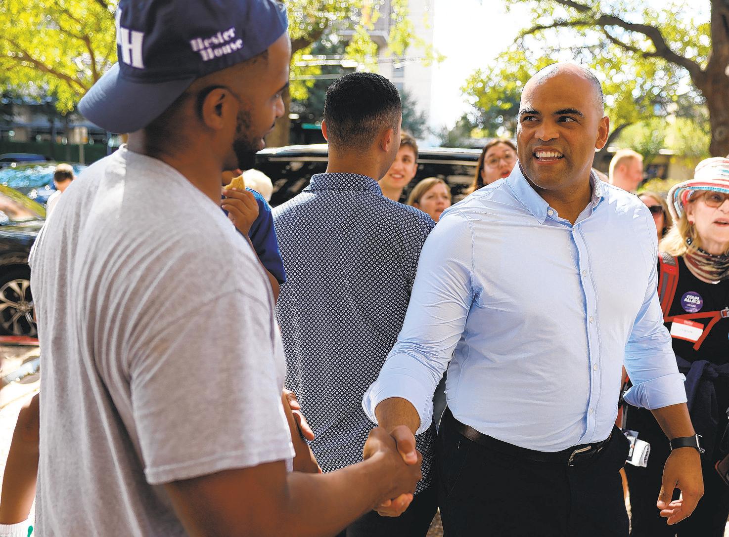 2 Texas Democrats enter crucial Congress races