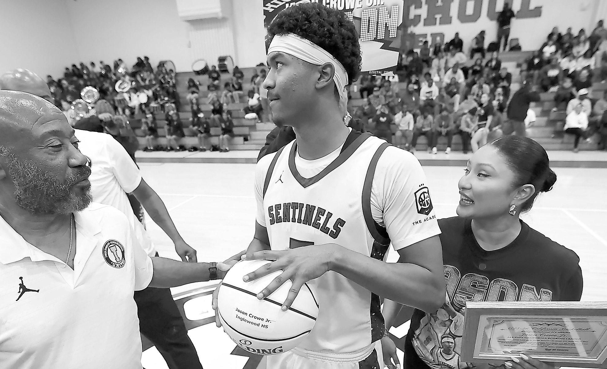 A new all-time scoring leader in state