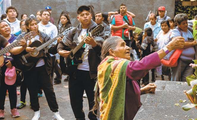 Pilgrims flock to honor the 'mother of Mexico'