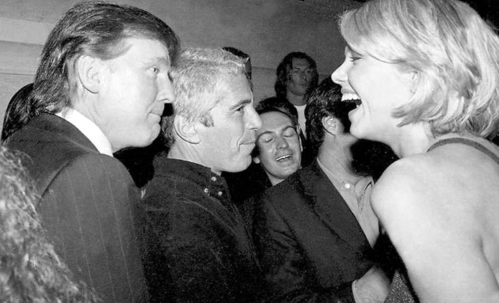 New images show Epstein with prominent men