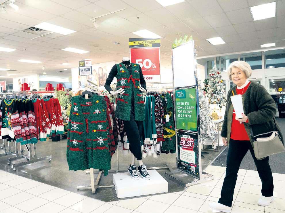 Seeking bargains amid holiday inflation