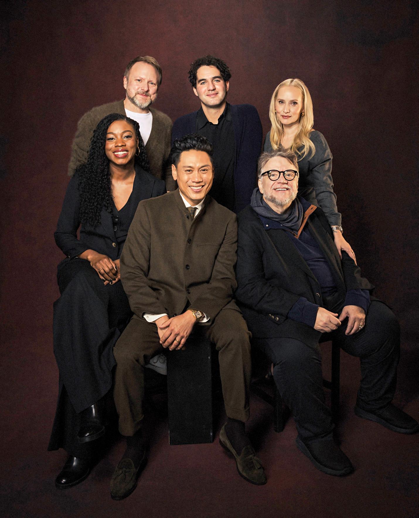 DIRECTORS ROUND TABLE