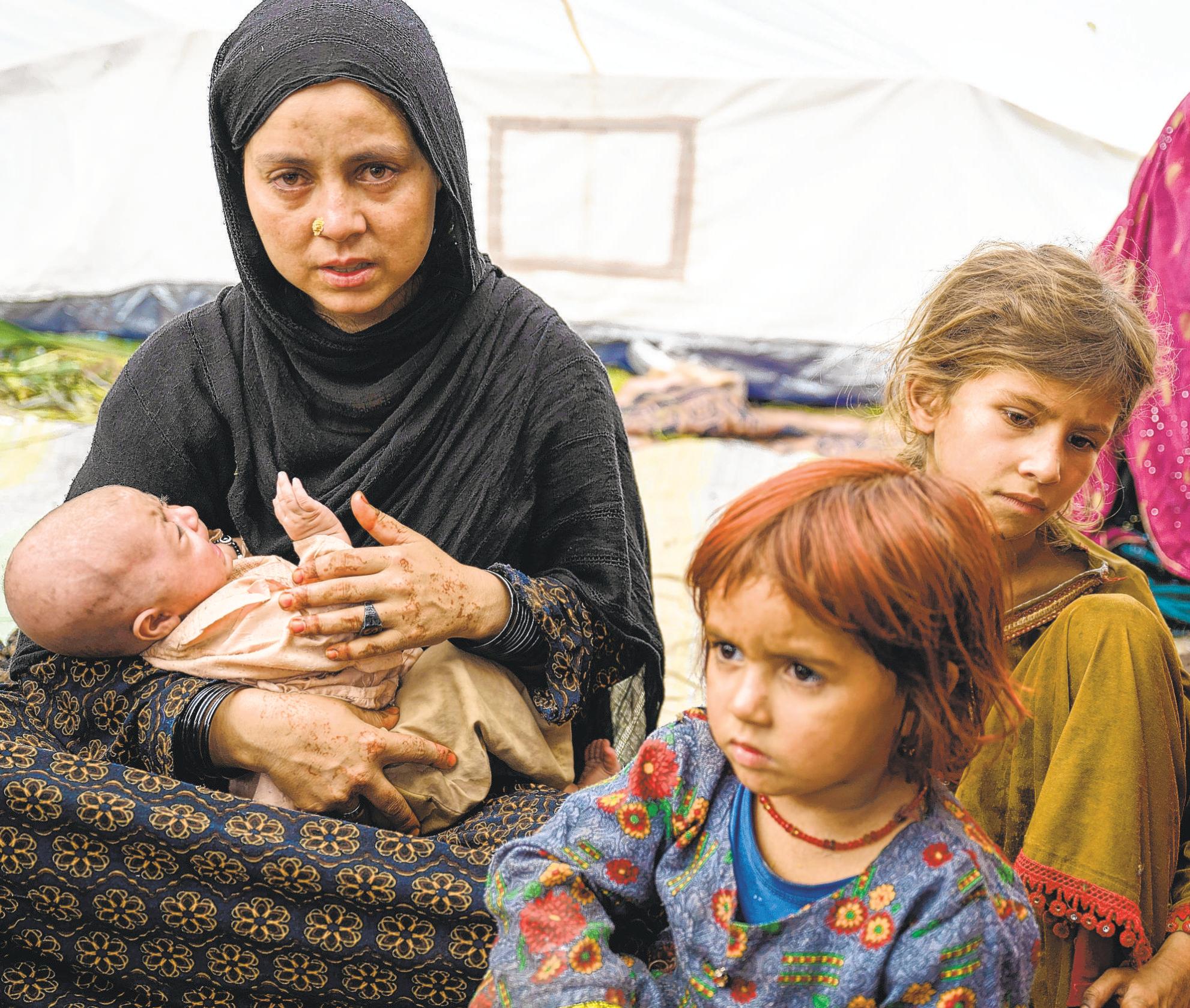 Afghans face hunger as aid cuts deepen struggles