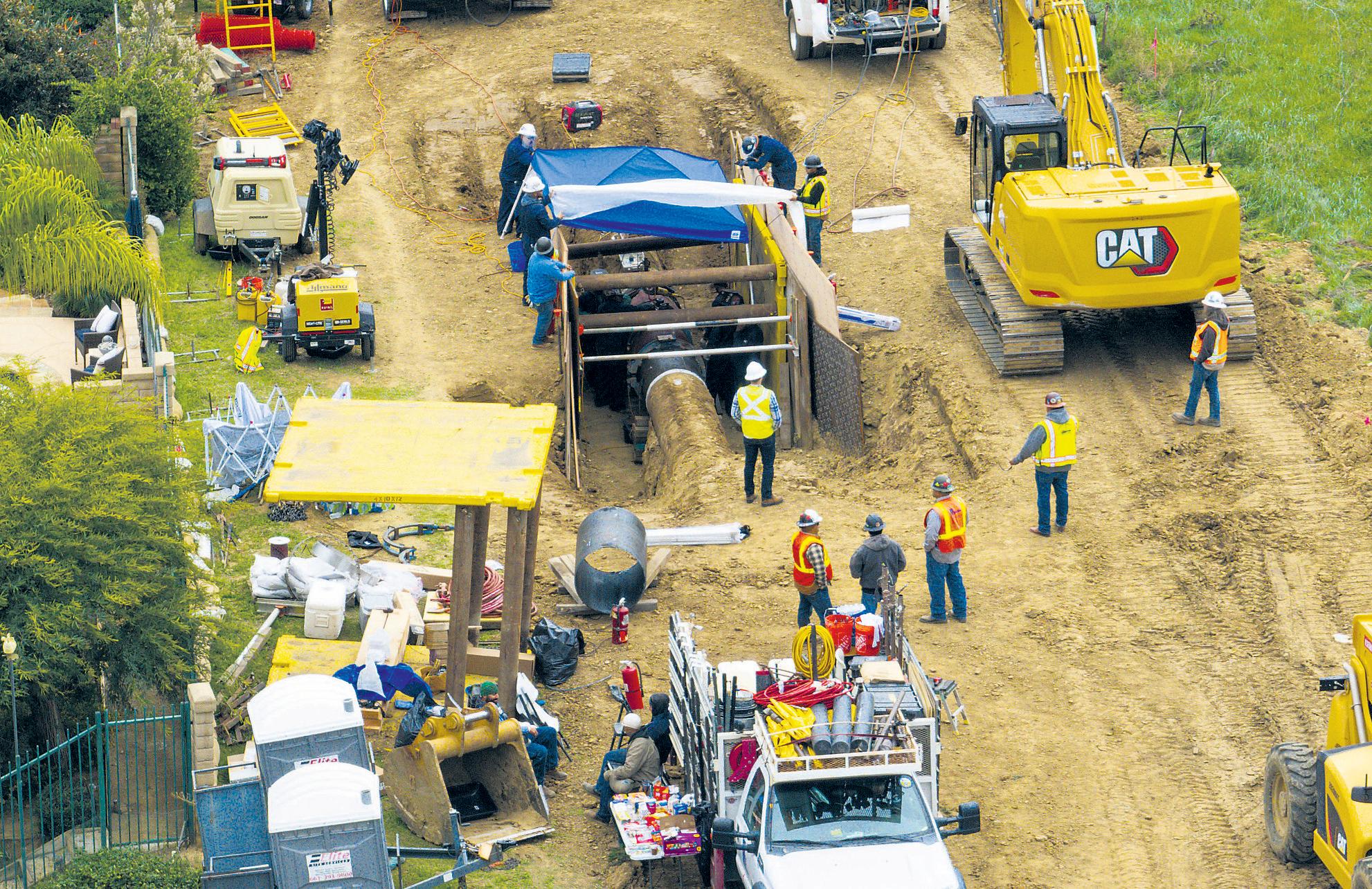 Rain probably led to rupture that closed the 5, expert says