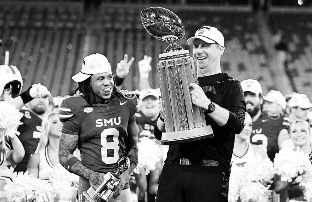 Southern Methodist stops its postseason drought in style