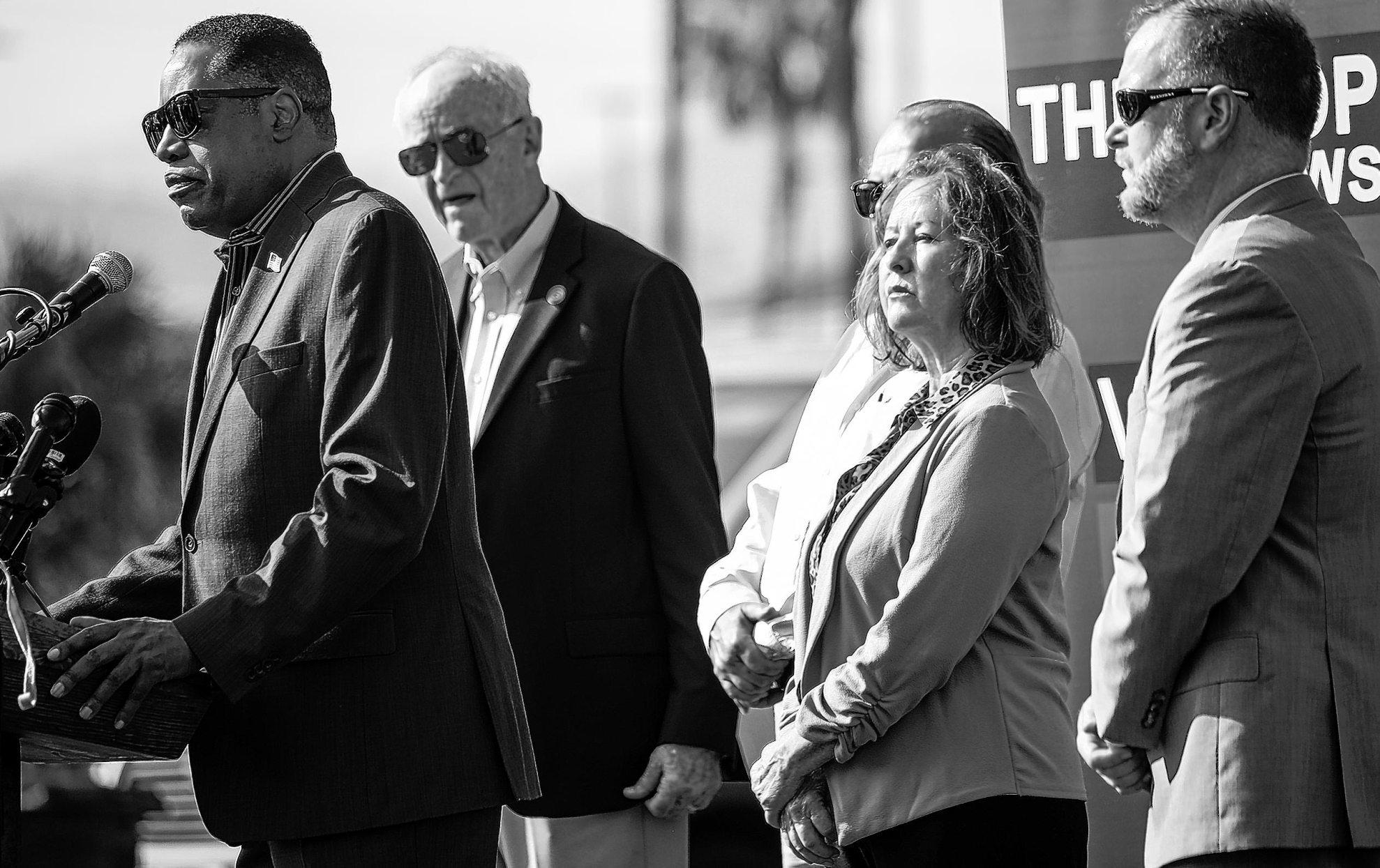 Ex-state senator to run for lieutenant governor