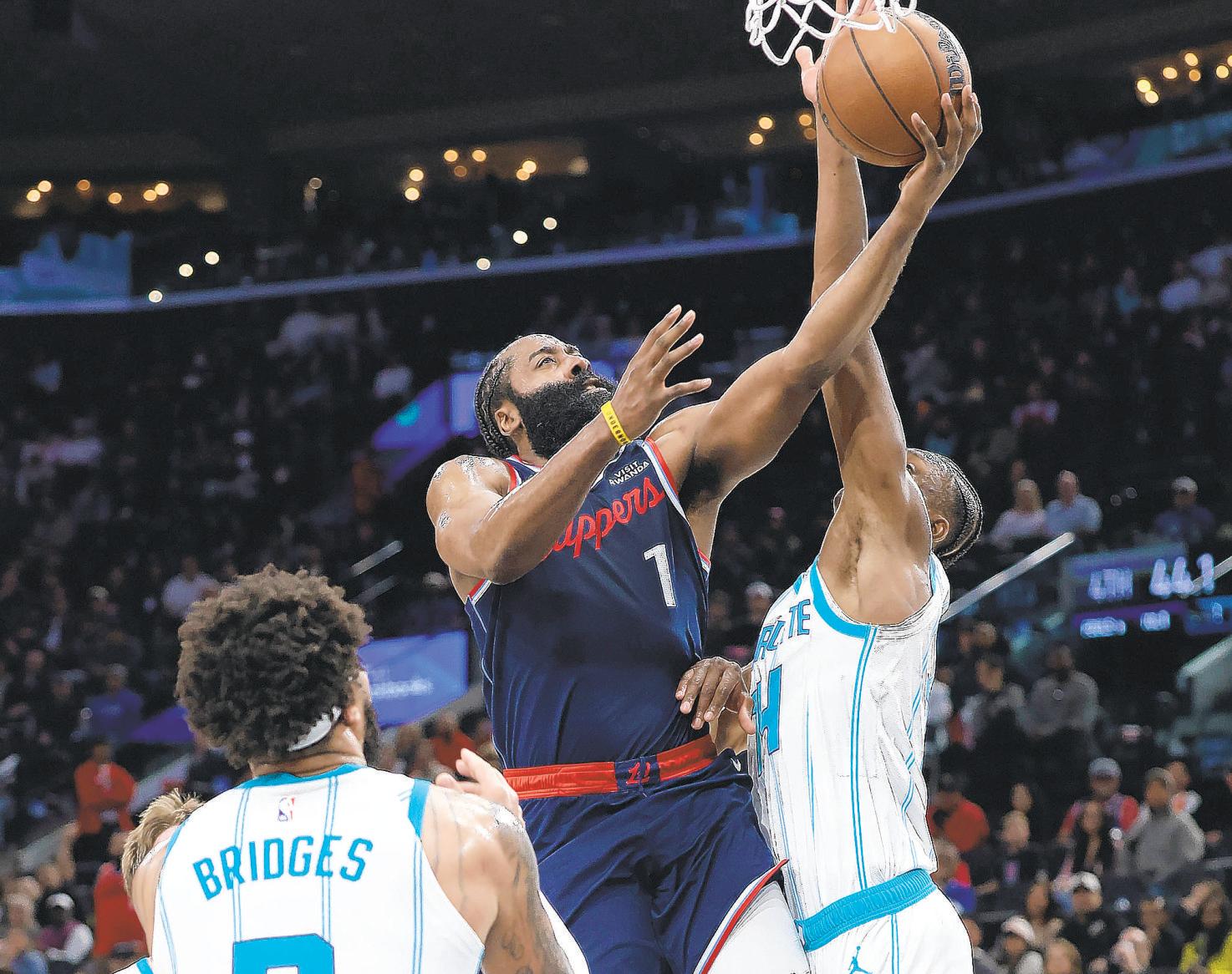 Harden passes O’Neal on all-time scoring list