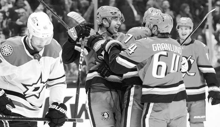 Shorthanded Ducks end a nine-game slide