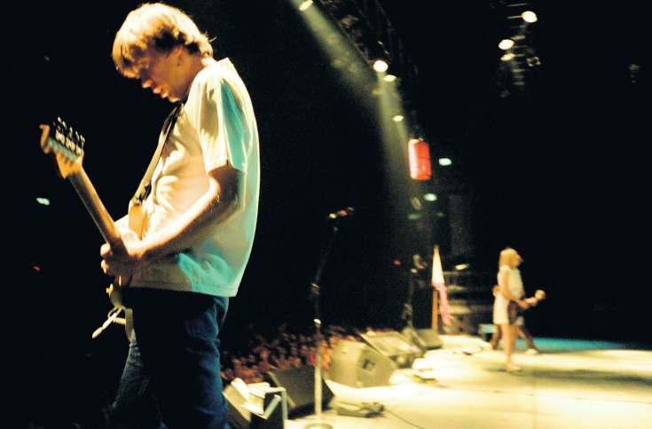 Opening a '90s rock time capsule